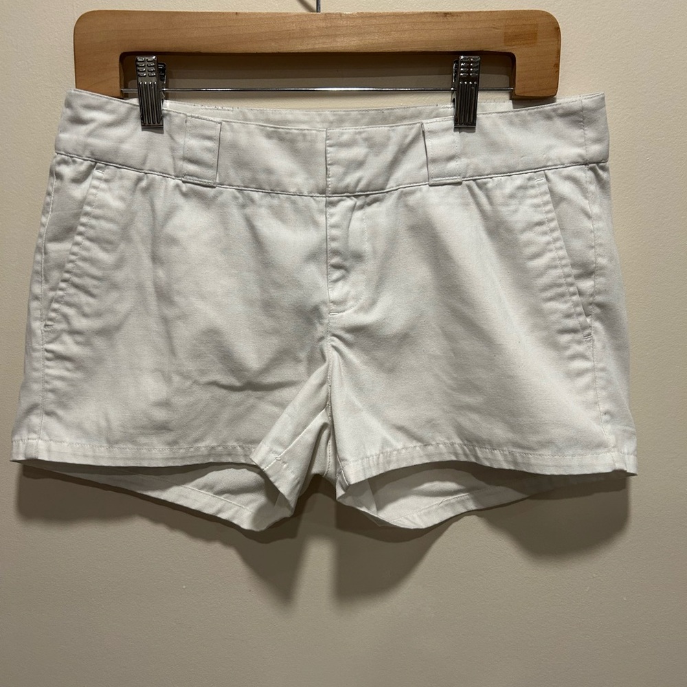 GAP Women's High Waist Cream Shorts